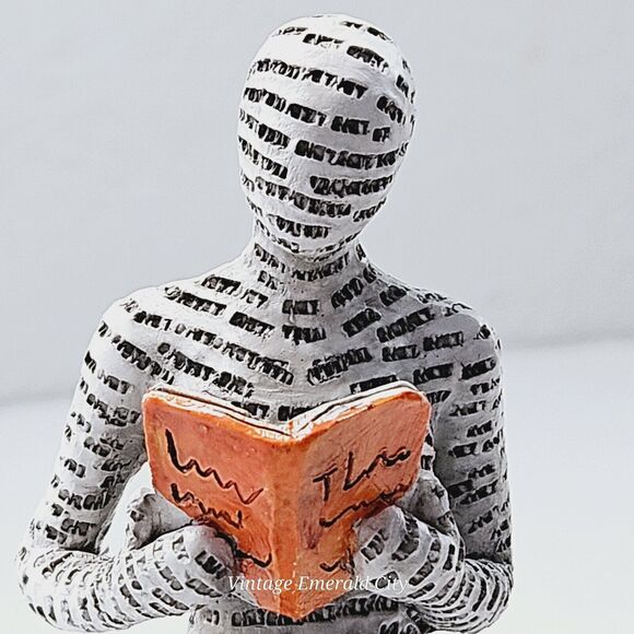 Resin Woman Reading Book Figurine Human Modern Sculpture Bookshelf Words On Skin - Picture 7 of 15